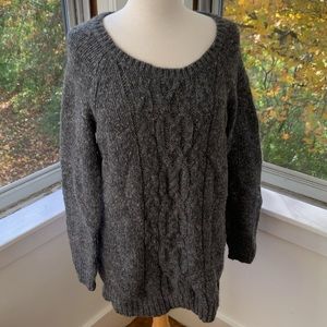 AMERICAN EAGLE chunky cabled tunic